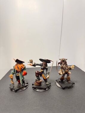 Disney Pirate Figure Trio - Green, Black, Brown, Orange